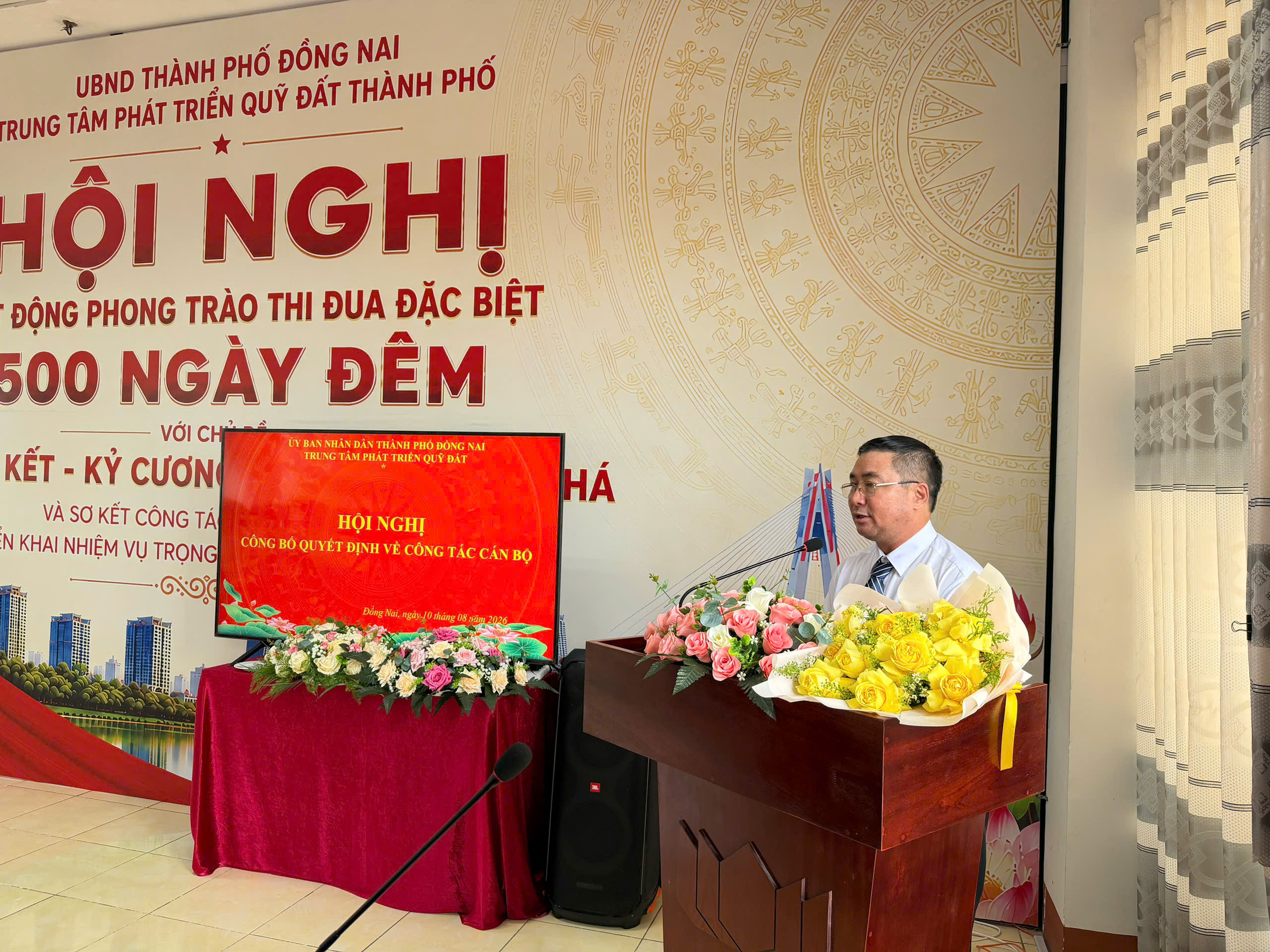 chi nhanh phat bieu 3.jpg
