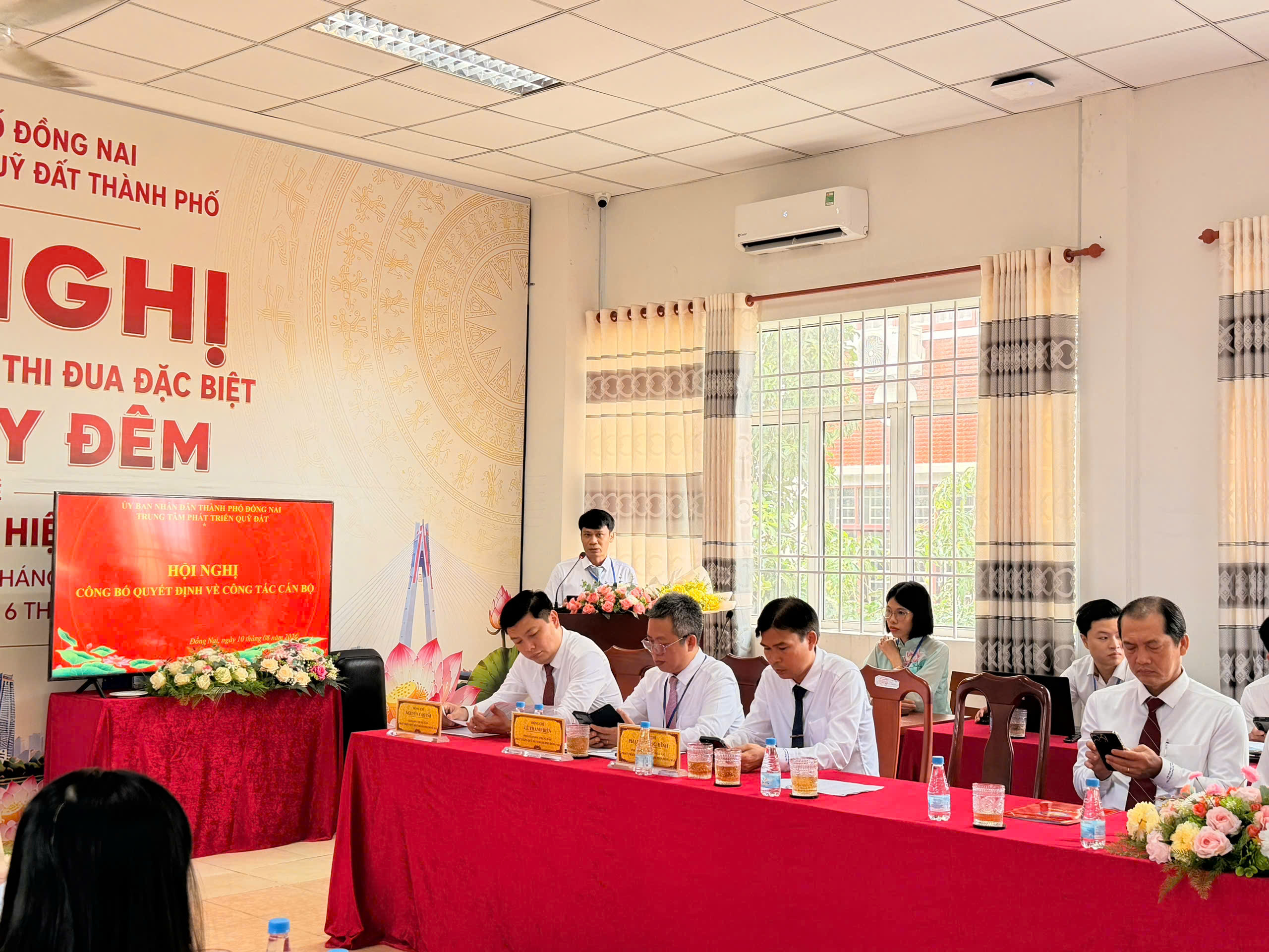 dc Luong phat bieu.jpg